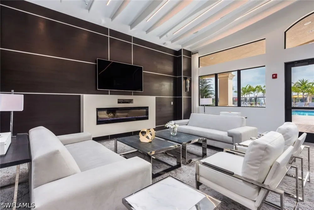 Aspen Chase Drive Naples, FL 34119
