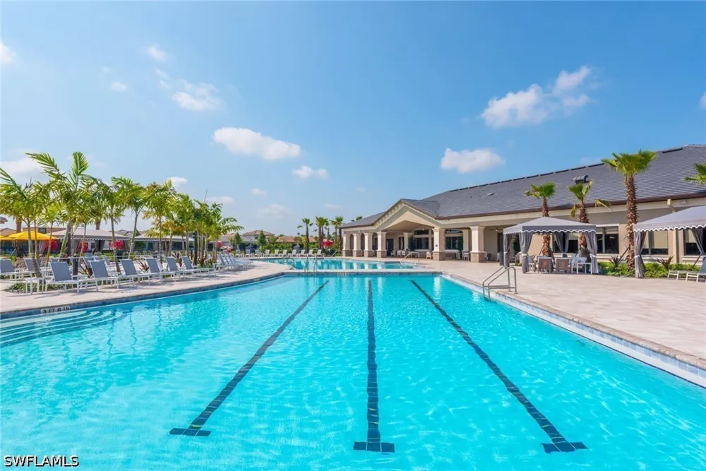 Aspen Chase Drive Naples, FL 34119