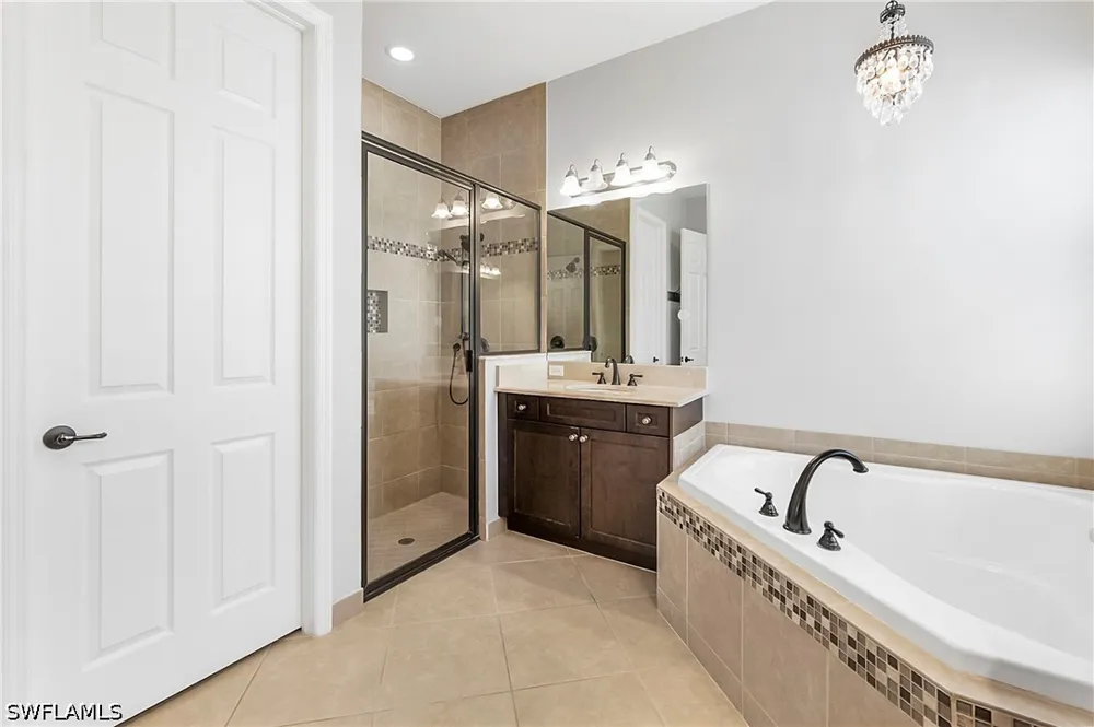 Aspen Chase Drive Naples, FL 34119