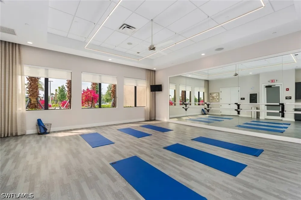 Aspen Chase Drive Naples, FL 34119