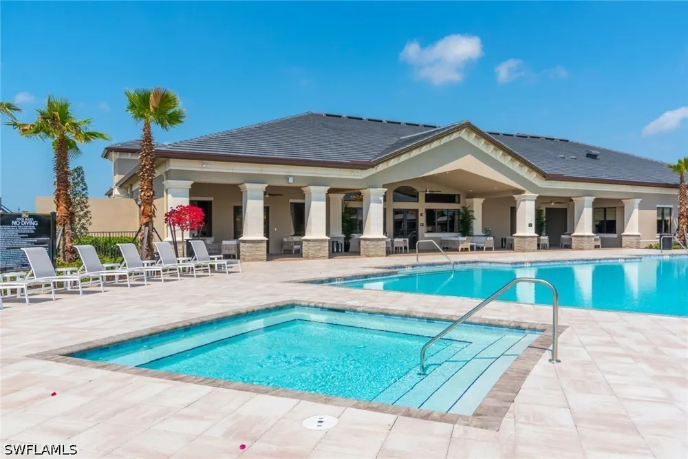 Aspen Chase Drive Naples, FL 34119