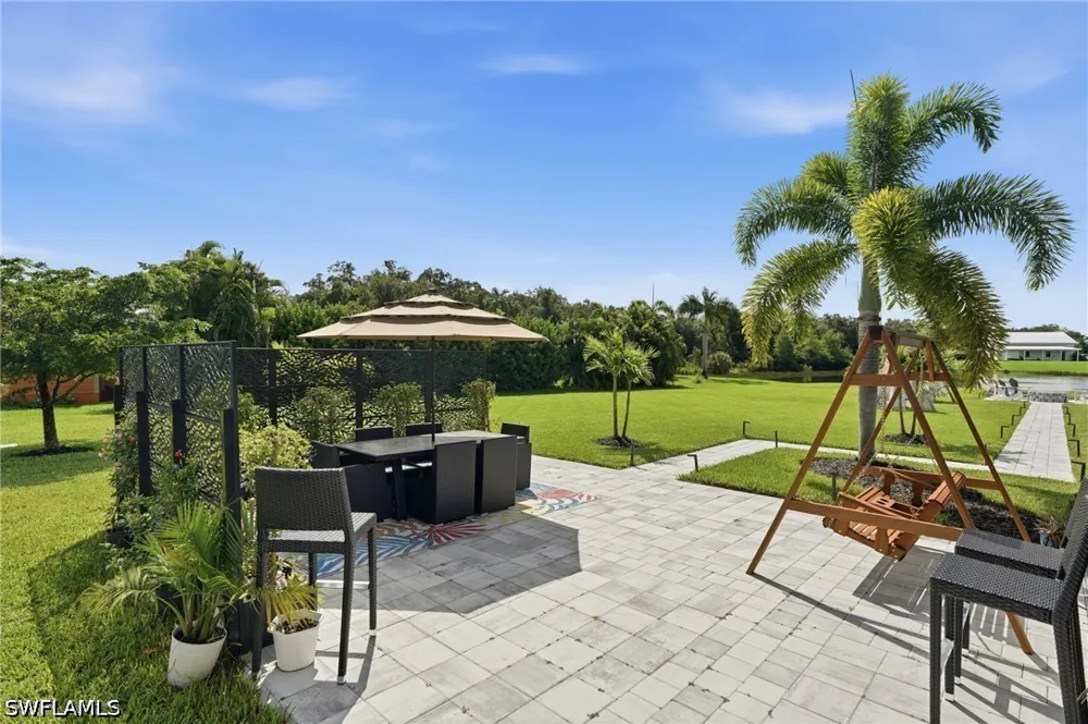 Limestone Court Fort Myers, FL 33905