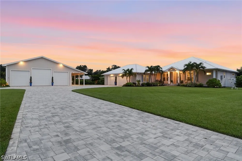 Limestone Court Fort Myers, FL 33905