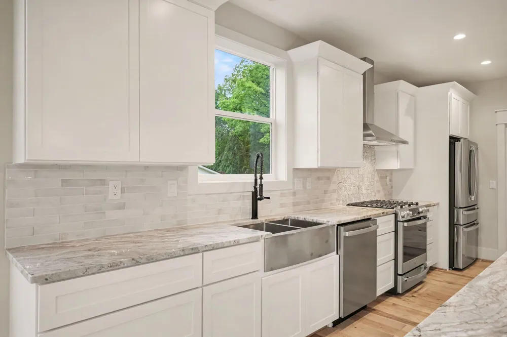 1752 Milford Heights Drive Milford, MI 48381