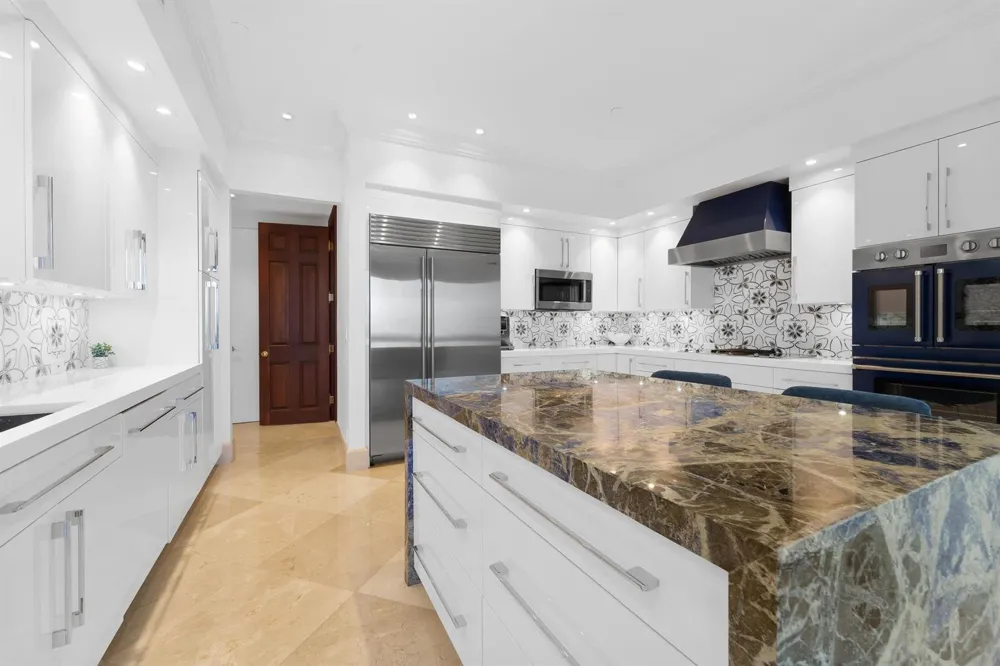 3200 OCEAN BOULEVARD #P2708 Fort Lauderdale, FL 33308