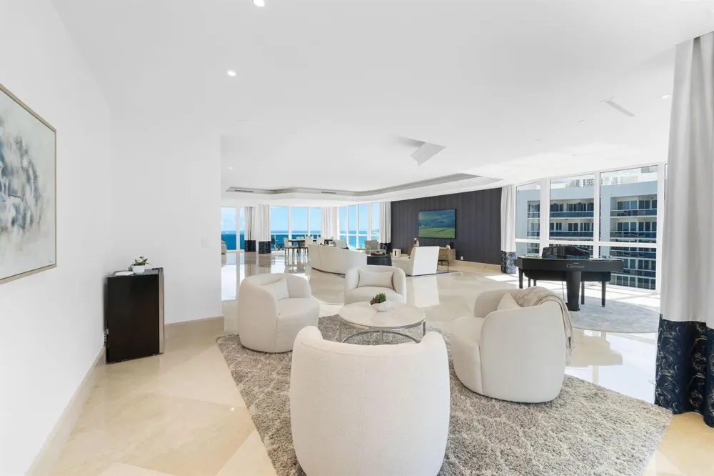 3200 OCEAN BOULEVARD #P2708 Fort Lauderdale, FL 33308