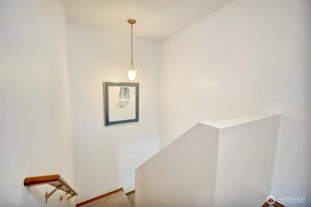 15 87th Avenue NE #B Lake Stevens, WA 98258