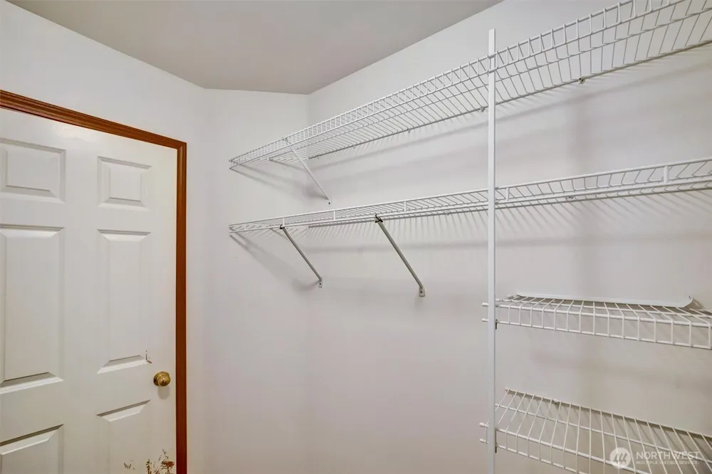 15 87th Avenue NE #B Lake Stevens, WA 98258