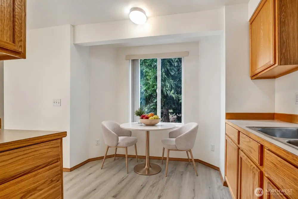 15 87th Avenue NE #B Lake Stevens, WA 98258