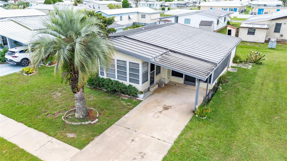 36346 LE SABRE WAY Zephyrhills, FL 33541
