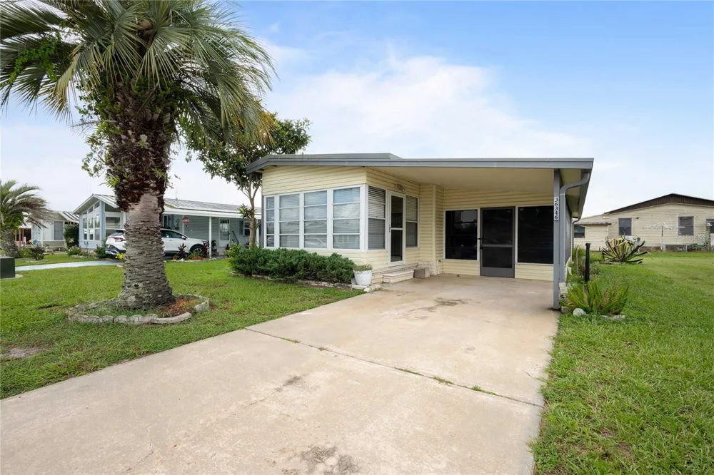 36346 LE SABRE WAY Zephyrhills, FL 33541