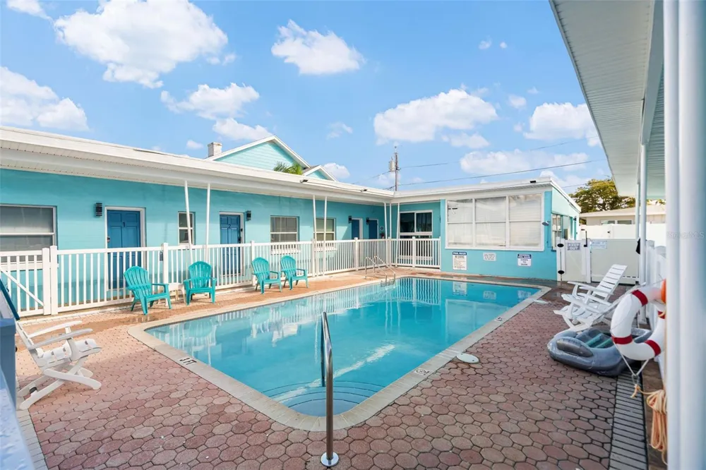 13343 GULF BOULEVARD #B5 Madeira Beach, FL 33708