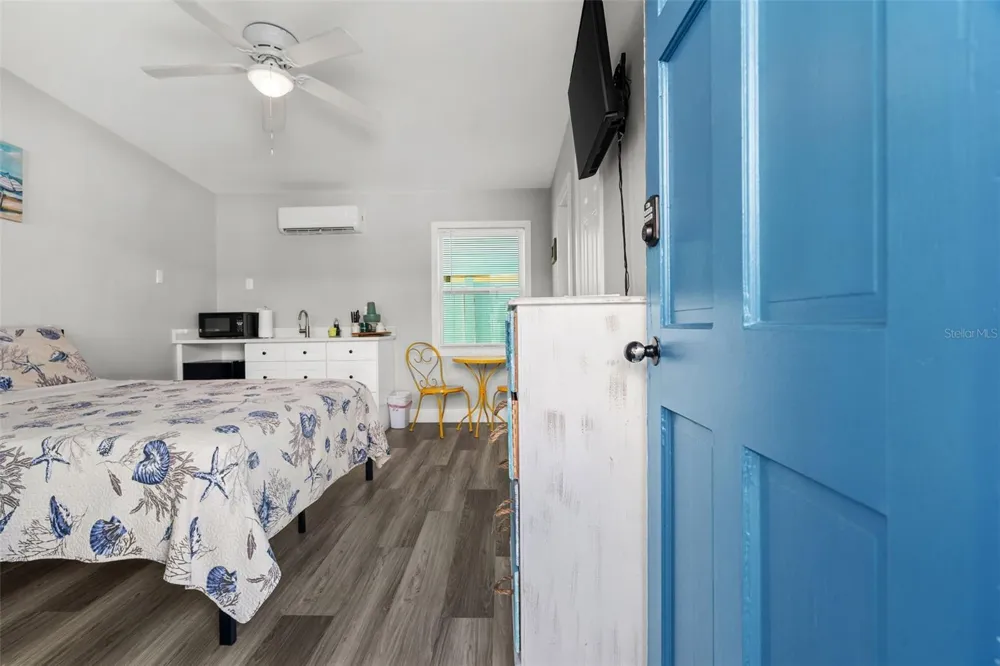 13343 GULF BOULEVARD #B5 Madeira Beach, FL 33708