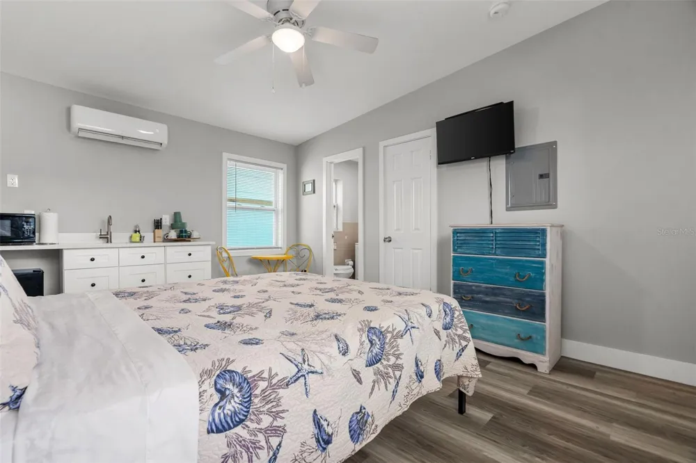 13343 GULF BOULEVARD #B5 Madeira Beach, FL 33708
