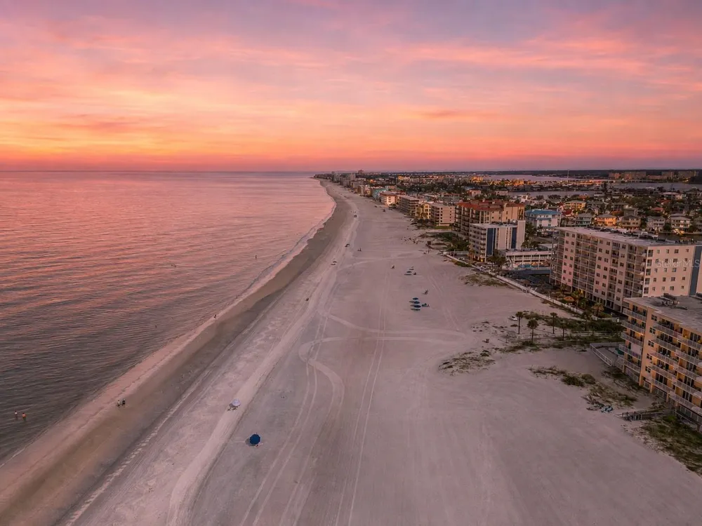 13343 GULF BOULEVARD #B5 Madeira Beach, FL 33708