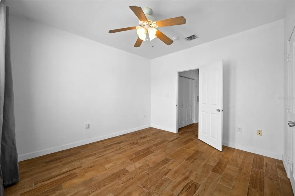 5000 CULBREATH KEY WAY #1-201 Tampa, FL 33611