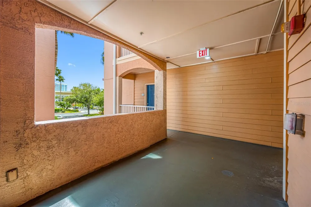 5000 CULBREATH KEY WAY #1-201 Tampa, FL 33611