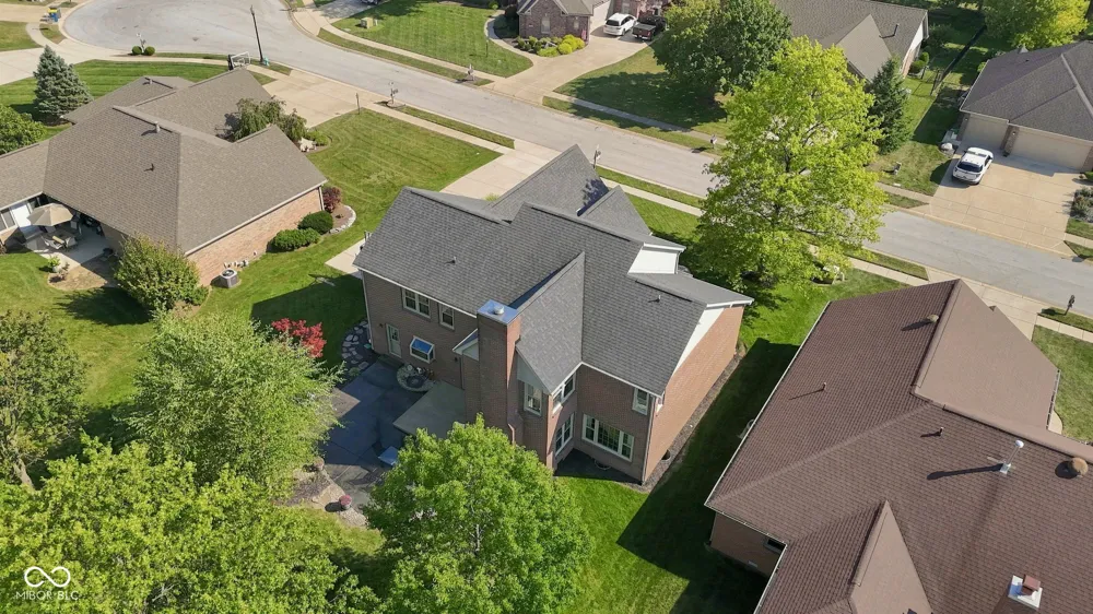 4814 Goldenrain Court Indianapolis, IN 46237