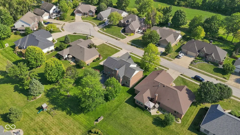 4814 Goldenrain Court Indianapolis, IN 46237