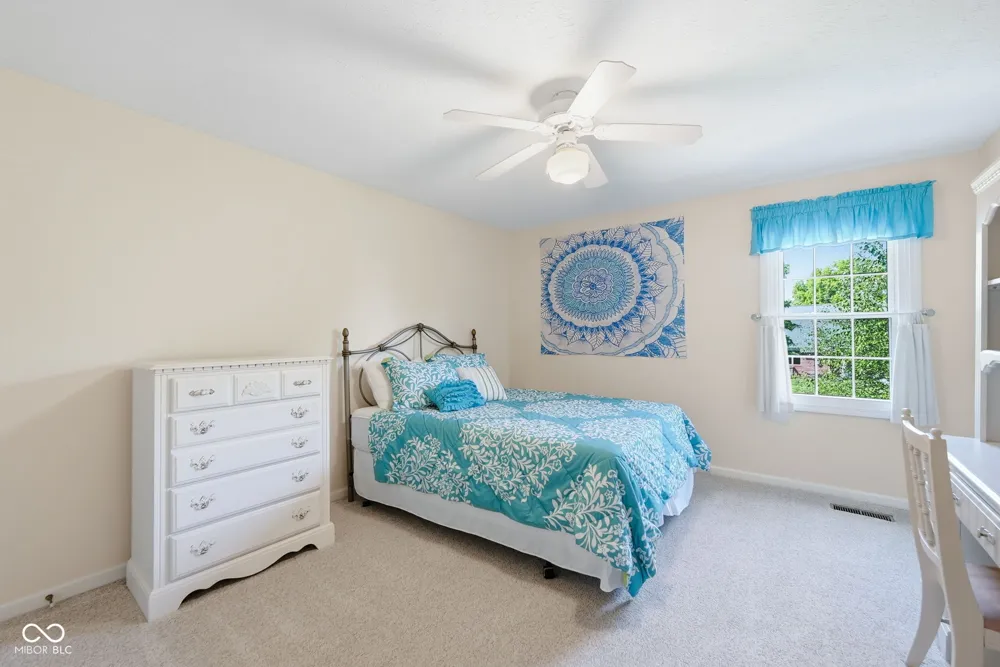 4814 Goldenrain Court Indianapolis, IN 46237