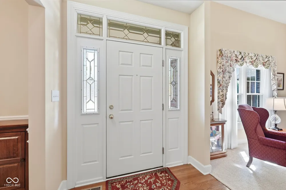 4814 Goldenrain Court Indianapolis, IN 46237
