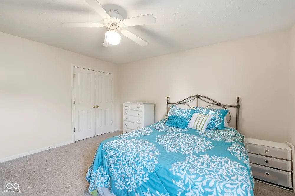 4814 Goldenrain Court Indianapolis, IN 46237