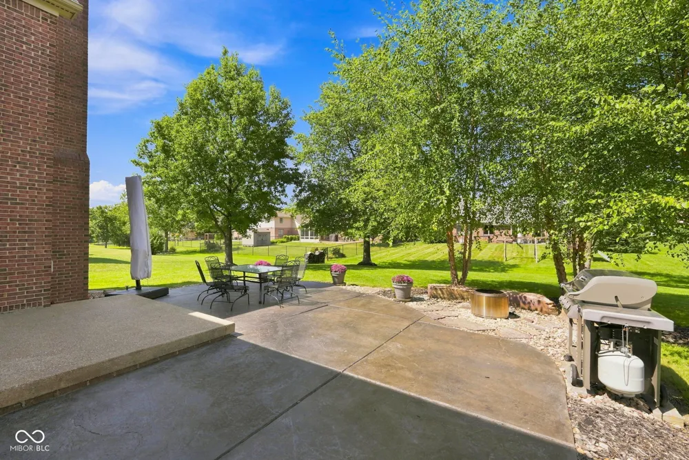 4814 Goldenrain Court Indianapolis, IN 46237