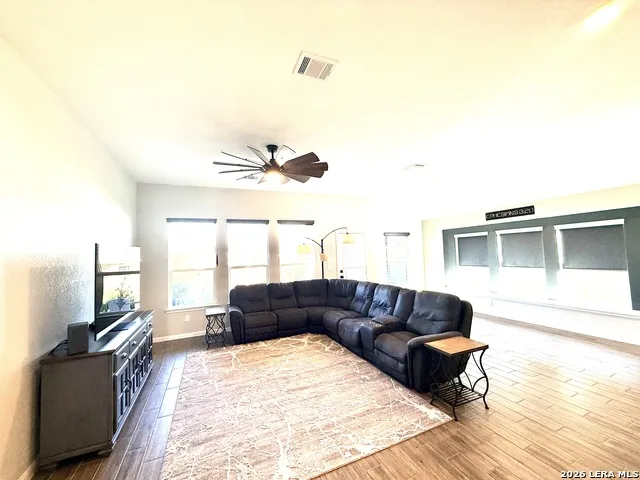 31822 Shrubland Dr Bulverde, TX 78163