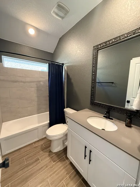 31822 Shrubland Dr Bulverde, TX 78163