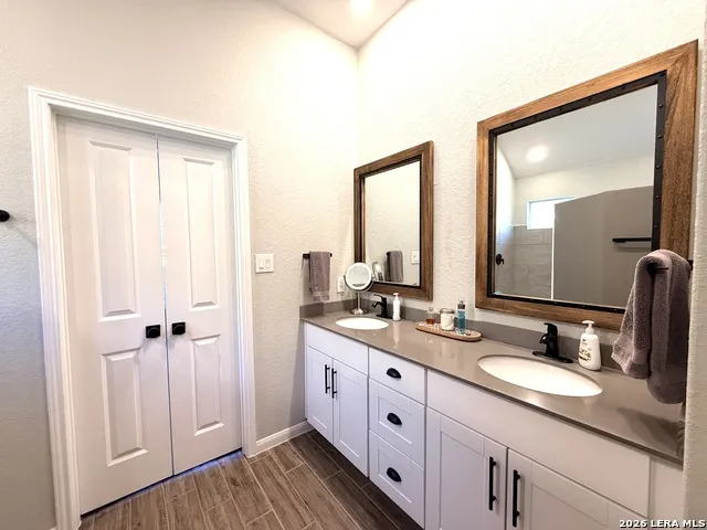 31822 Shrubland Dr Bulverde, TX 78163