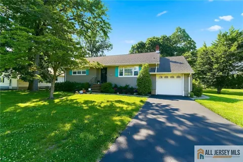 708 Sunbrite Lane