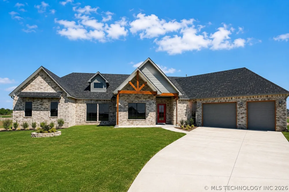 5294 Blackhawk Place Sperry, OK 74073