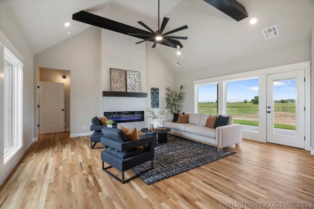 5294 Blackhawk Place Sperry, OK 74073