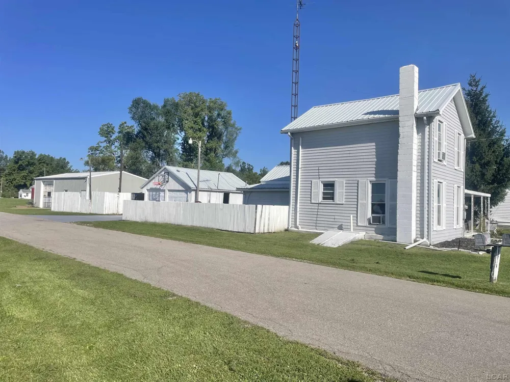 10490 Lime Creek Road Morenci City, MI 49256