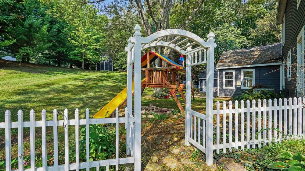 9712 Timber Hill Court Dexter Township, MI 48130
