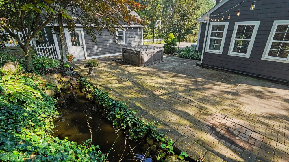 9712 Timber Hill Court Dexter Township, MI 48130
