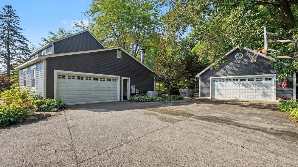 9712 Timber Hill Court Dexter Township, MI 48130