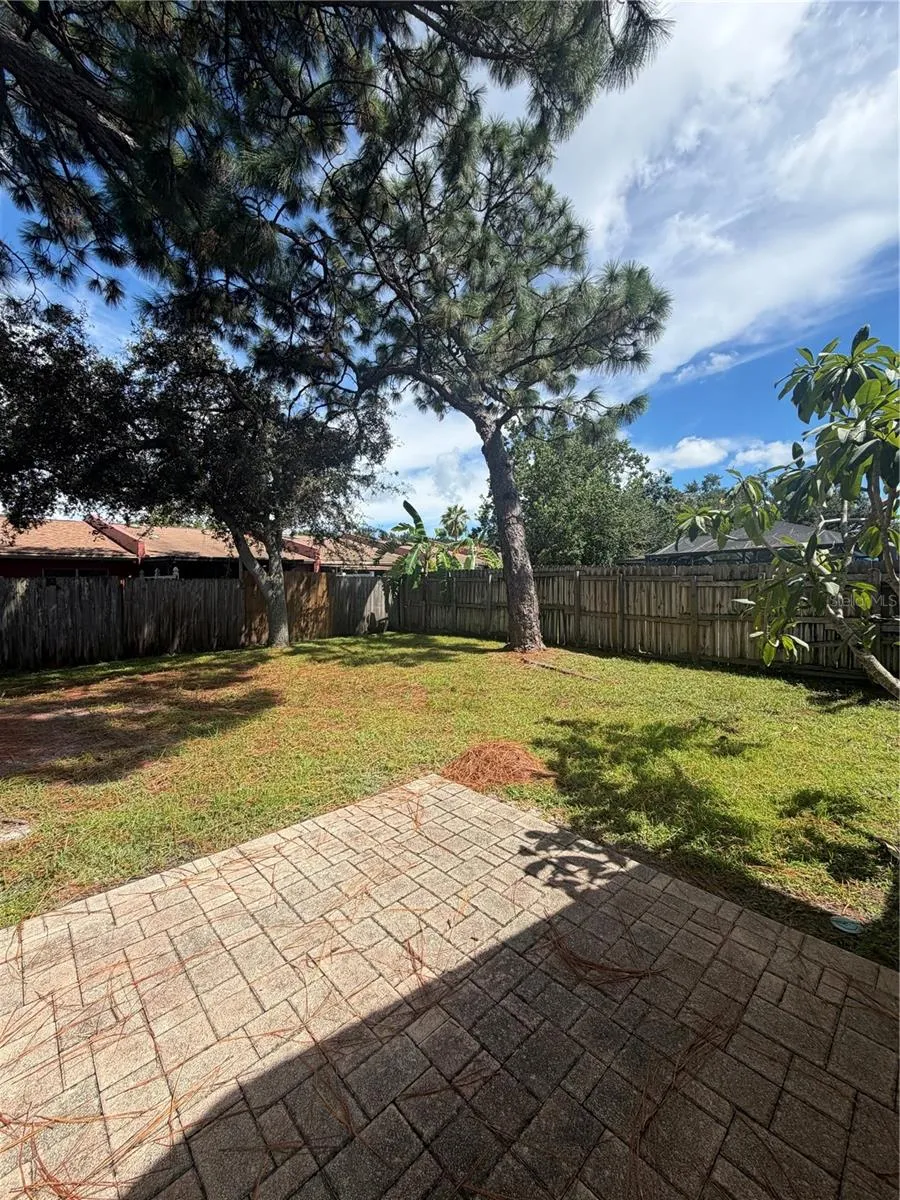 6557 CREEKVIEW TERRACE Pinellas Park, FL 33781