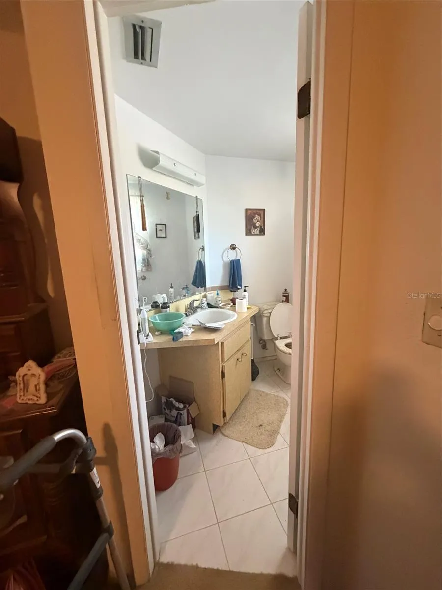 6557 CREEKVIEW TERRACE Pinellas Park, FL 33781