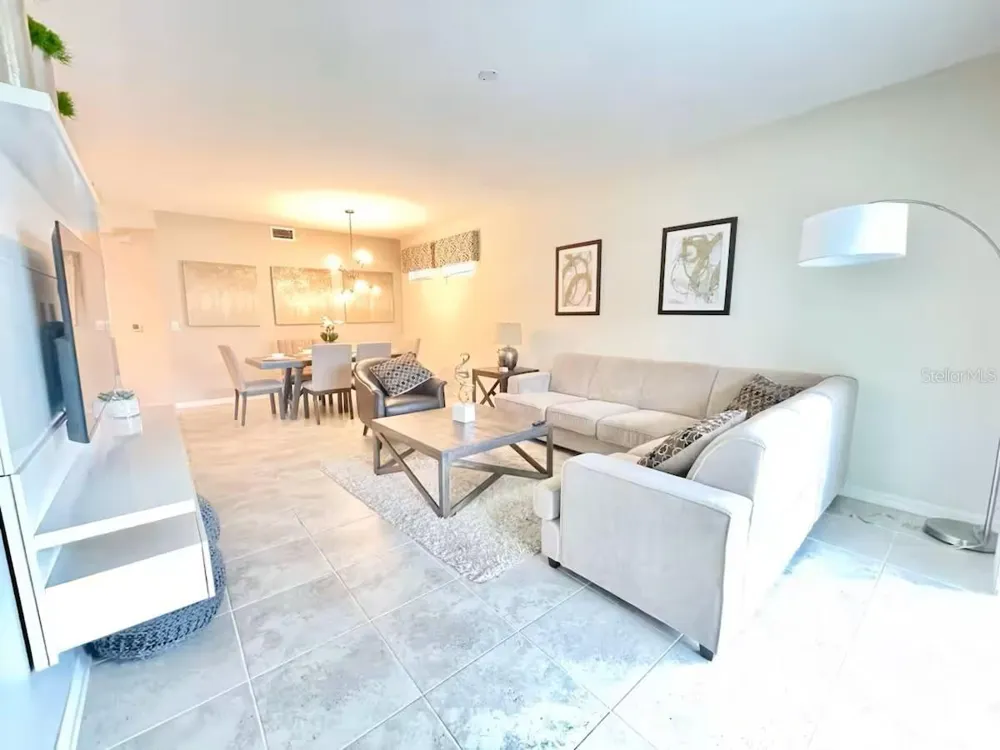 3120 PARADOX CIRCLE #101 Kissimmee, FL 34746