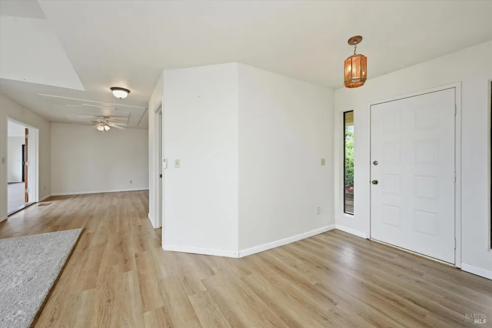 17312 Greenridge Road Hidden Valley Lake, CA 95467