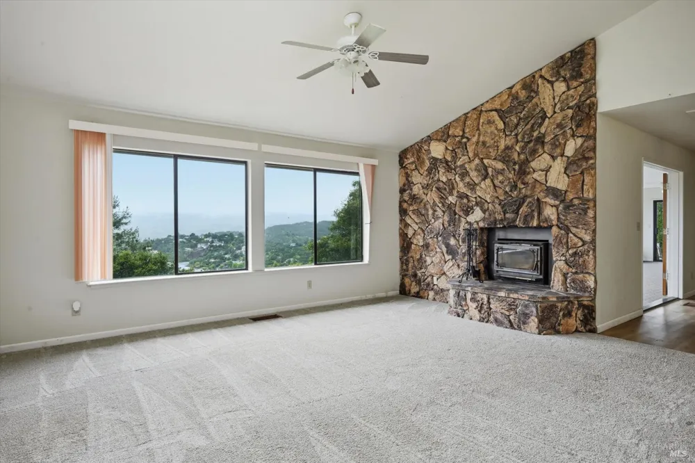 17312 Greenridge Road Hidden Valley Lake, CA 95467
