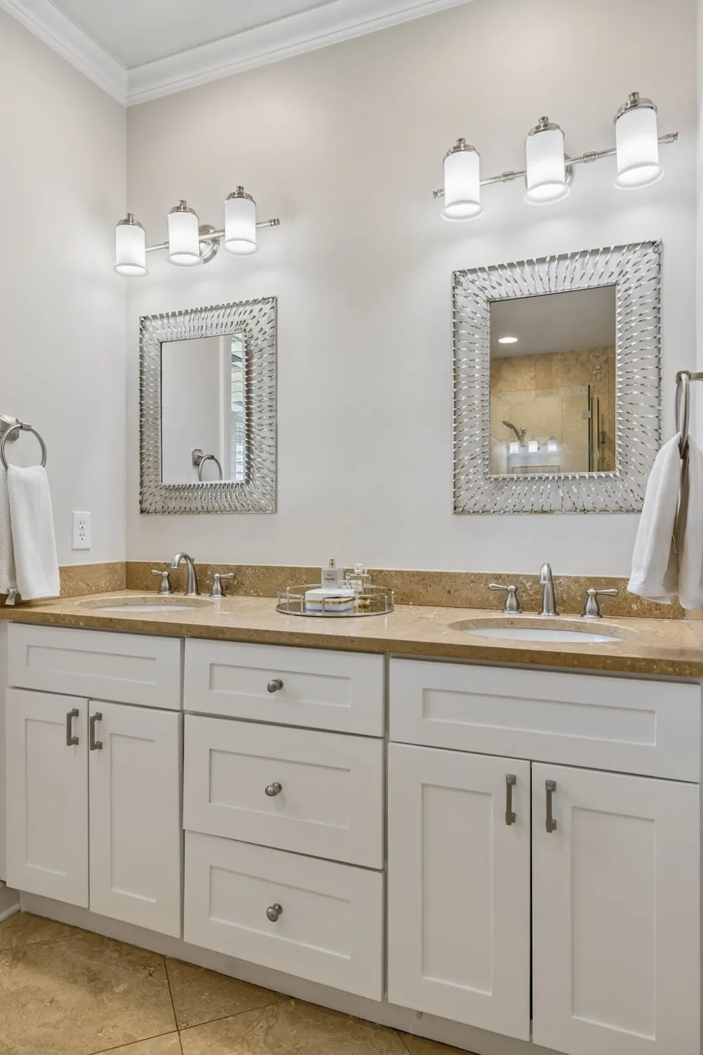 1412 Arrowhead Dr Brentwood, TN 37027