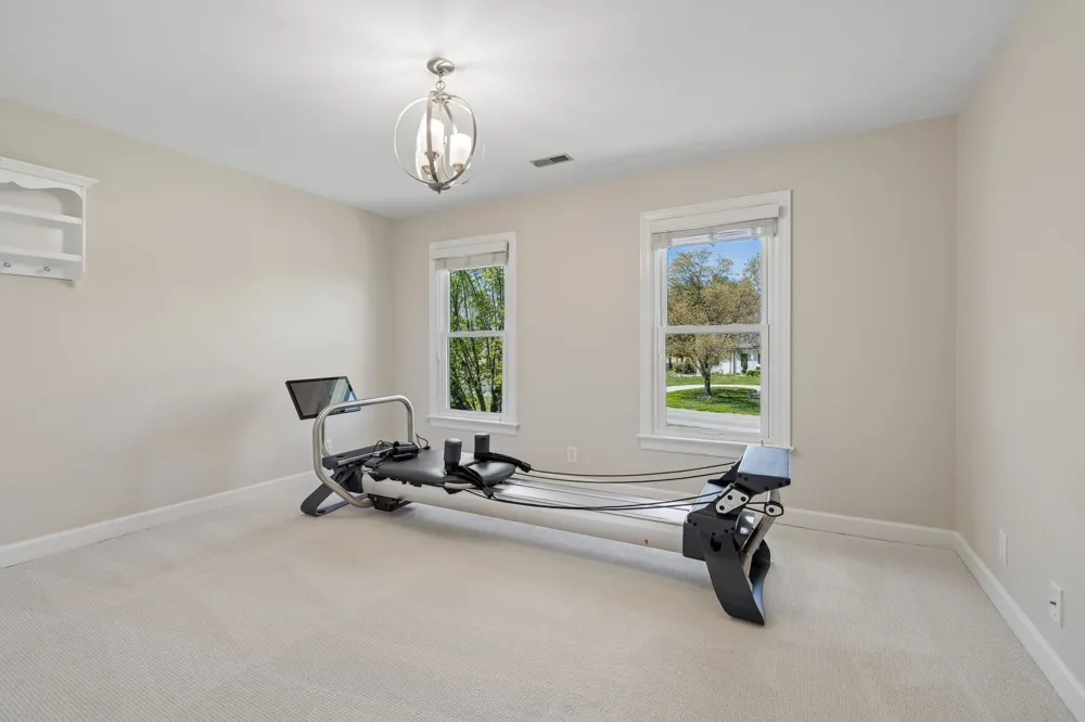 1412 Arrowhead Dr Brentwood, TN 37027