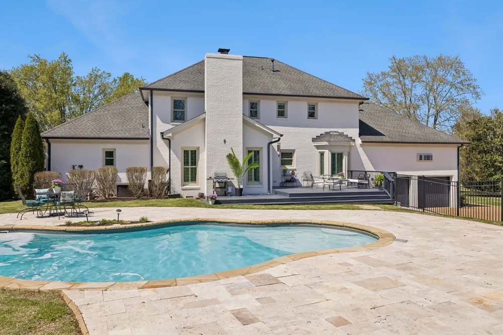 1412 Arrowhead Dr Brentwood, TN 37027