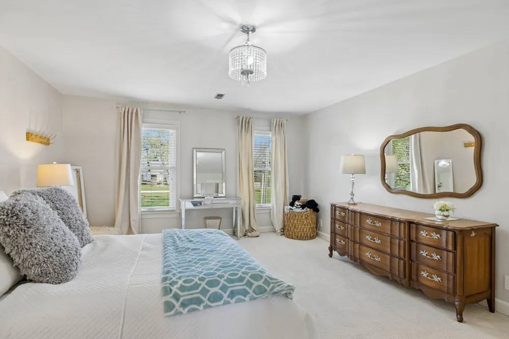1412 Arrowhead Dr Brentwood, TN 37027
