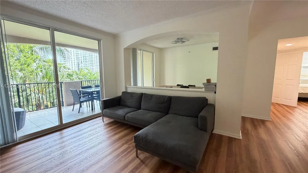 17150 Bay Rd #2314 Sunny Isles Beach, FL 33160