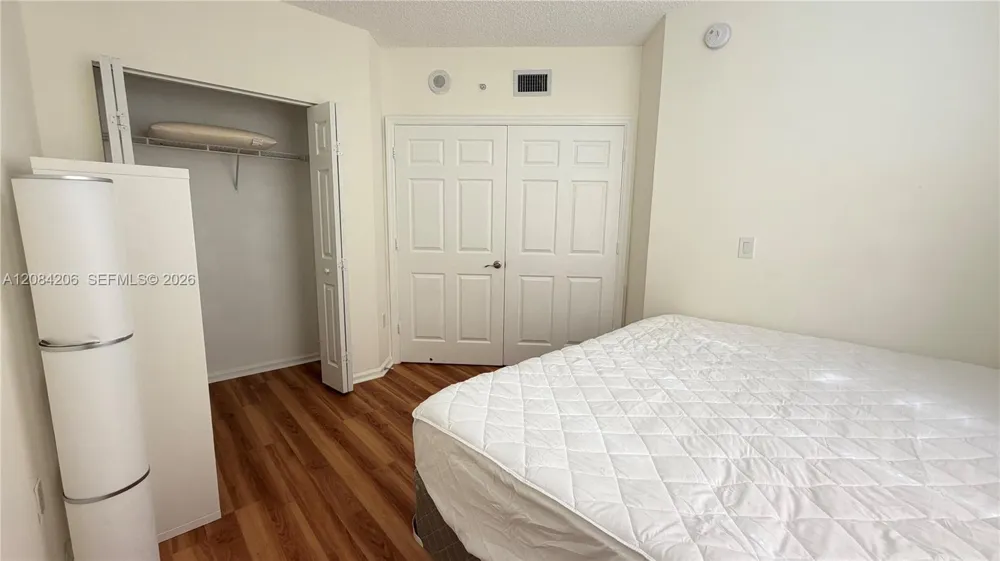 17150 Bay Rd #2314 Sunny Isles Beach, FL 33160