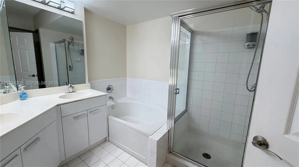 17150 Bay Rd #2314 Sunny Isles Beach, FL 33160