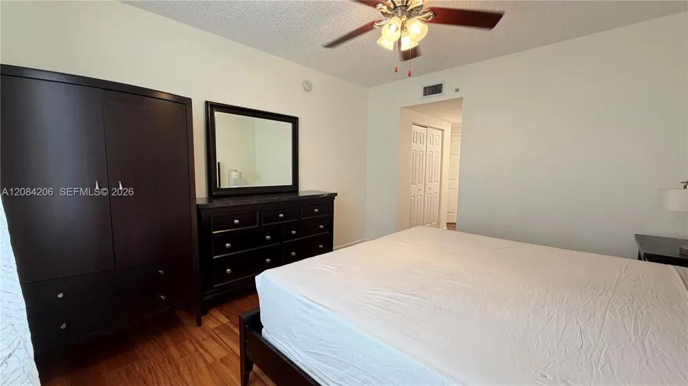 17150 Bay Rd #2314 Sunny Isles Beach, FL 33160